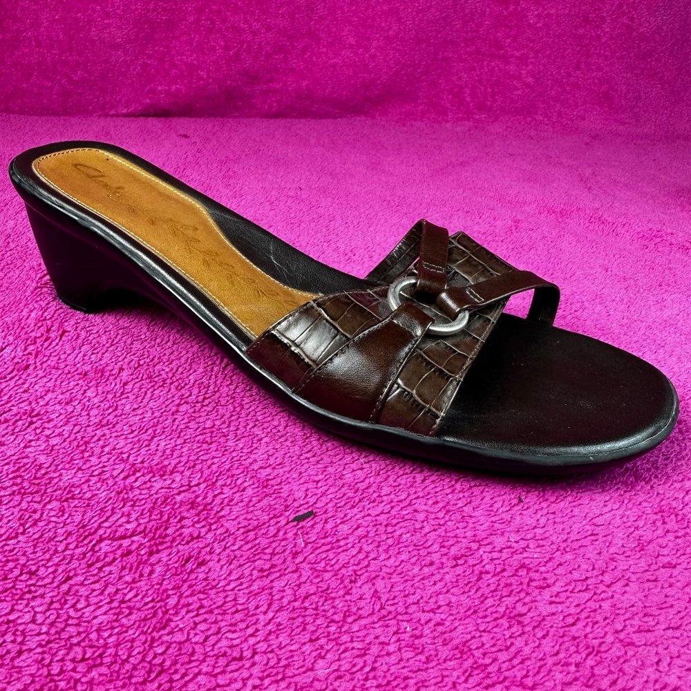 Clarks Slides Sandals Barely Worn 9m | Leather Sa… - image 3